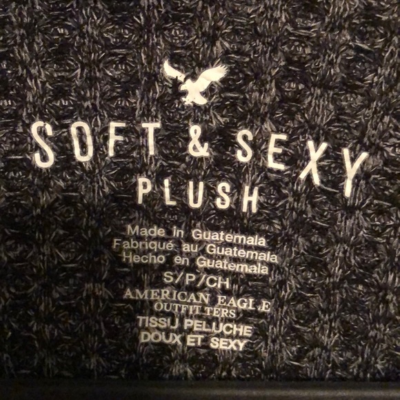 Great Condition 8/10 American Eagle Cardigan - Picture 2 of 3